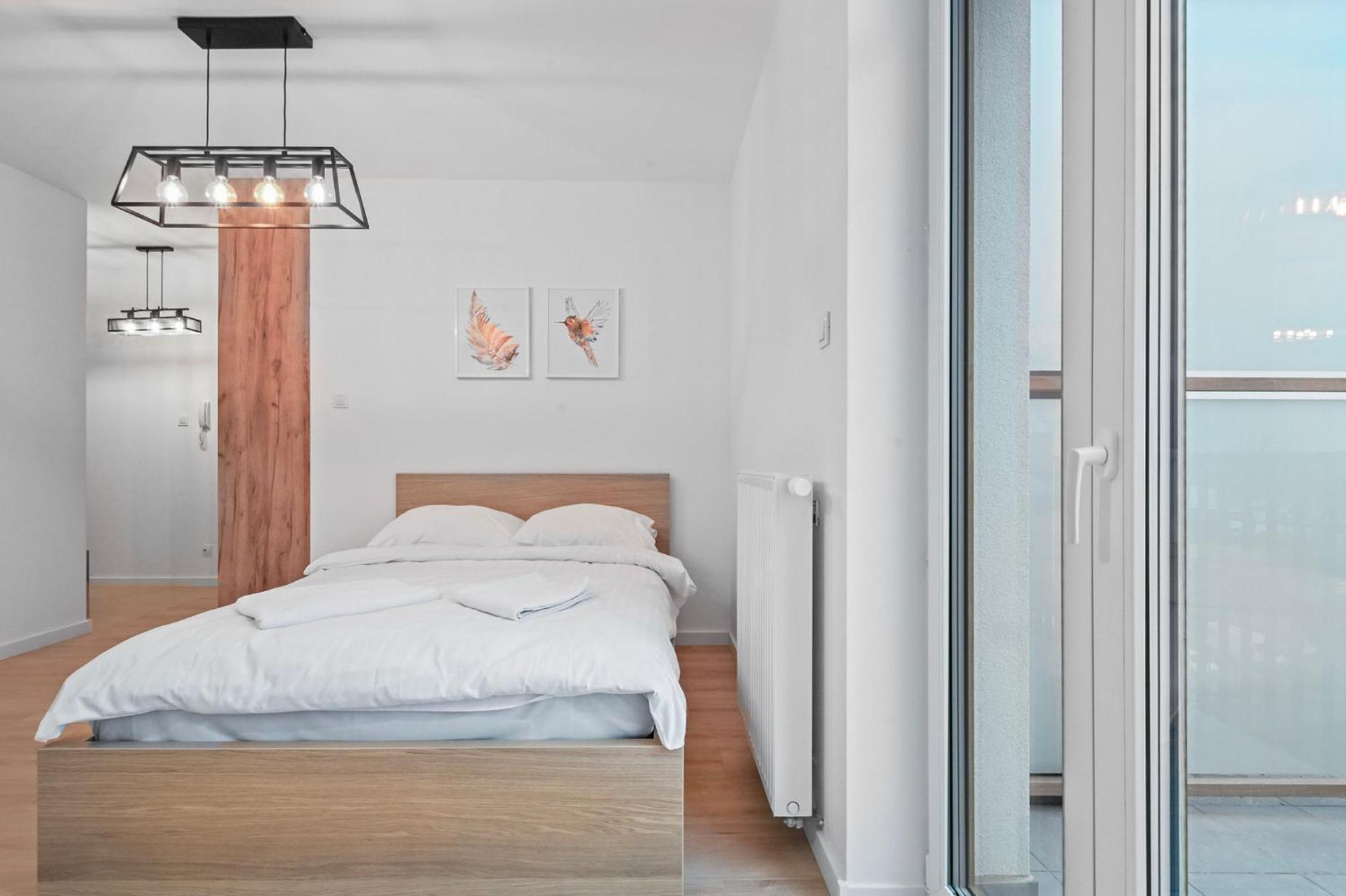 Stylish Studio. Free Parking. Apartament Warszawa